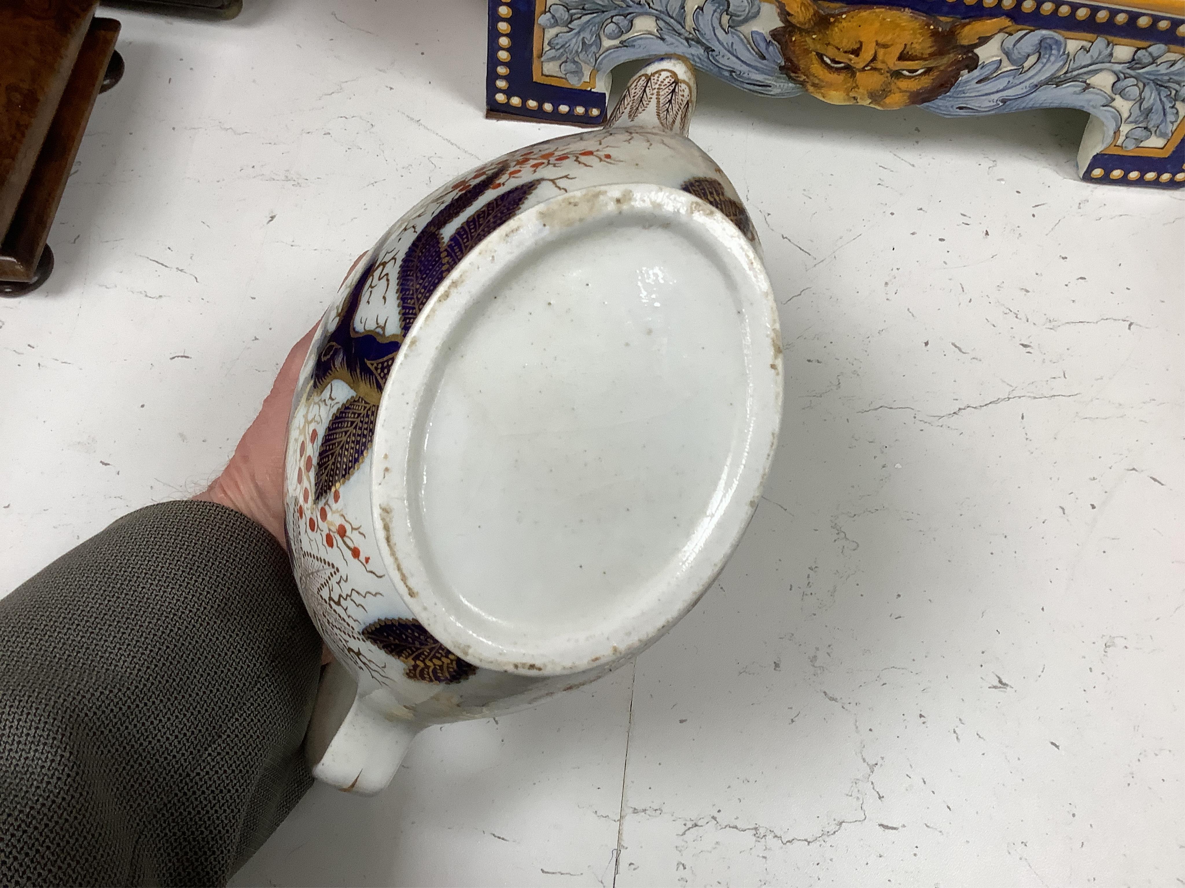 A collection of early 19th century English porcelain tea, dessert and dinner wares including Derby dessert plates, Bloor Derby, Barr Flight & Barr plate, Spode, Coalport etc.